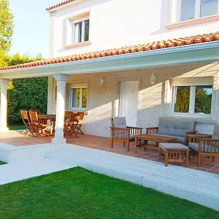 Casa vacanze La Casa De Illos, Casa Completa Con Piscina En Sanxenxo