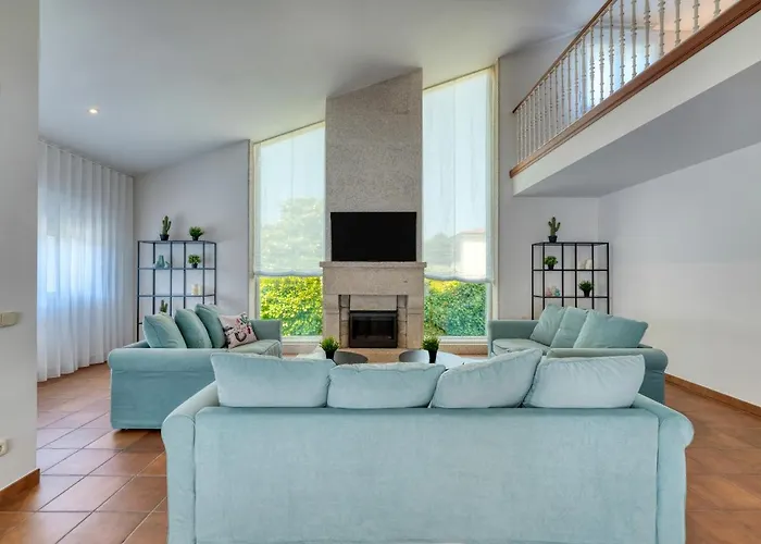 La Casa De Illos, Casa Completa Con Piscina En * Sanxenxo